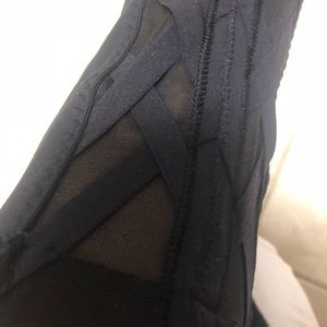 Lululemon high times special edition